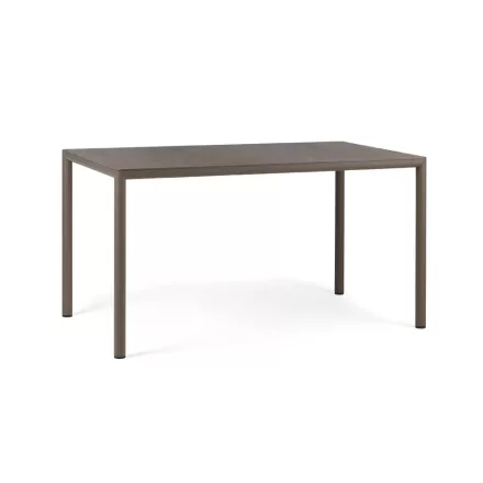 Nardi Piave 140x80 kerti asztal dohánybarna színű