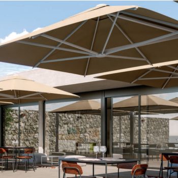   K_quattro Négy gázrugós, behúzható karral ellátott napernyő 600x600 cm fahatású